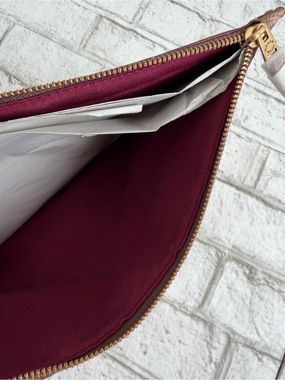 Coach Wristlet/Pouch - Picture 4 of 11